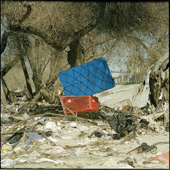 Marker detail amid riverbank debris, Frogtown